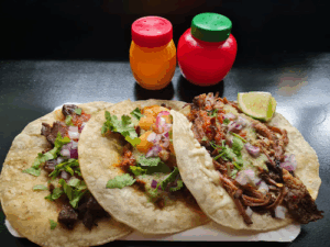 Der Firmenname ist El Amigo Taqueria