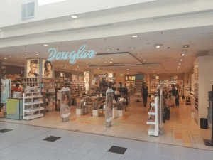 Douglas Berlin Gropius Passagen