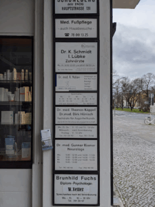 Frau Dr. med. Margrit Simon