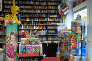 Roman- und Comicladen